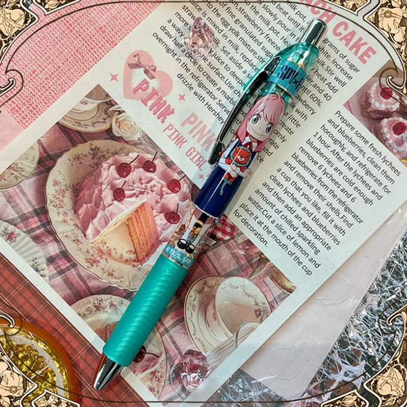 Рисунок 4 - SPY×FAMILY-Мультяшный выдвижной фон