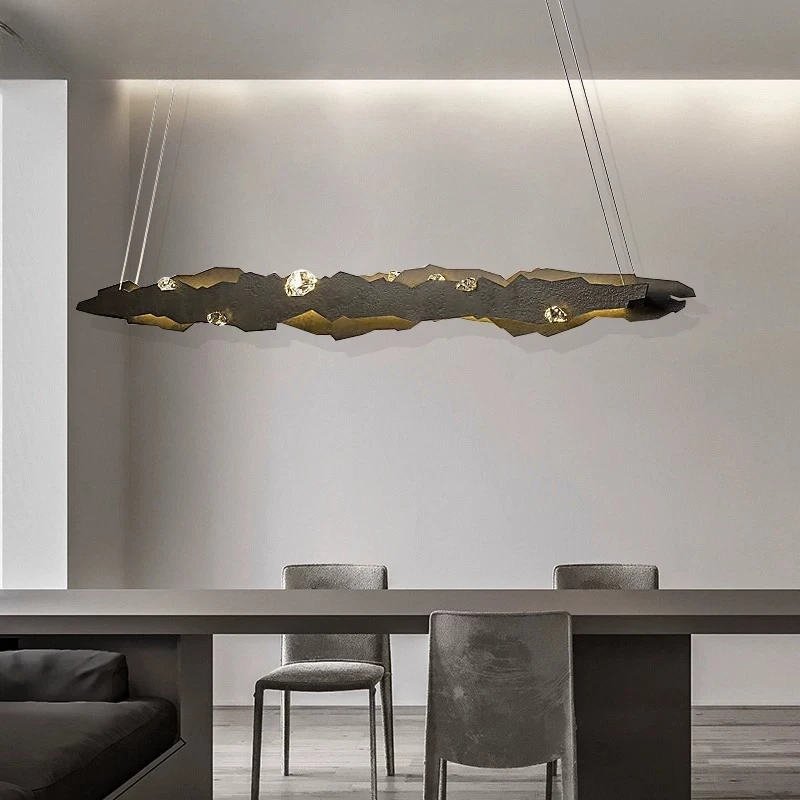 Abstract Irregular Linear Chandelier Black Metal with Crystal LED Pendant Light Modern Art Deco Hanging Lamp for Dining Room