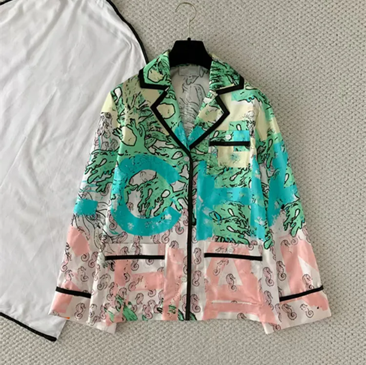 

Customization New summer 2026 styles for European and American ladies' clothing Long-sleeved printed single-button silk shirt