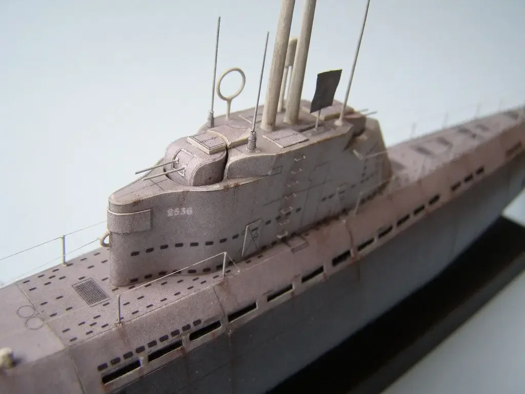 1/200 GER U-2536 U-boot Type XXI Submarine Paper Model Handmade Papercraft