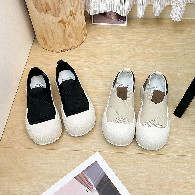 Nieuwe Damesschoenen Met Dikke Zolen Canvas Loafers Voor Dames Designgevoel Sneakers Slip-On Casual Platformschoenen Met Platte Bodem