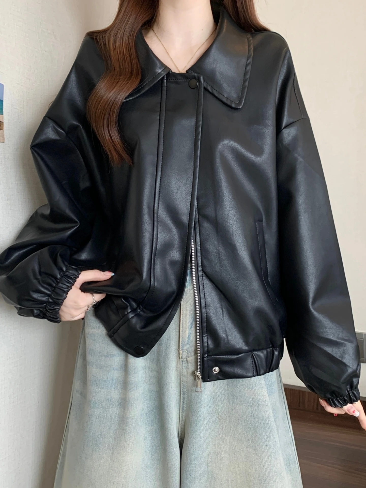 Black Leather Jacket Women's Spring Autumn Large Size Slimming High-End Cool Biker Top PU Leather Long Sleeve Zipper Closure