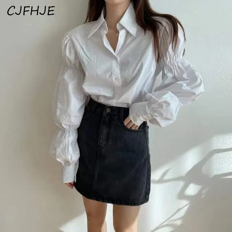 

CJFHJE Women's Solid Color Fashion Design Lantern Sleeve Shirt Korean Retro Classic Women Long Sleeved Single Breasted Shirt Top