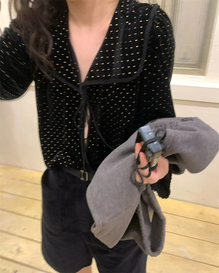 

Ele Velvet irt with Tie French Sle Loose Fit Bubble Sve Polyester Blend Long Sve Doll Collar Button Closure