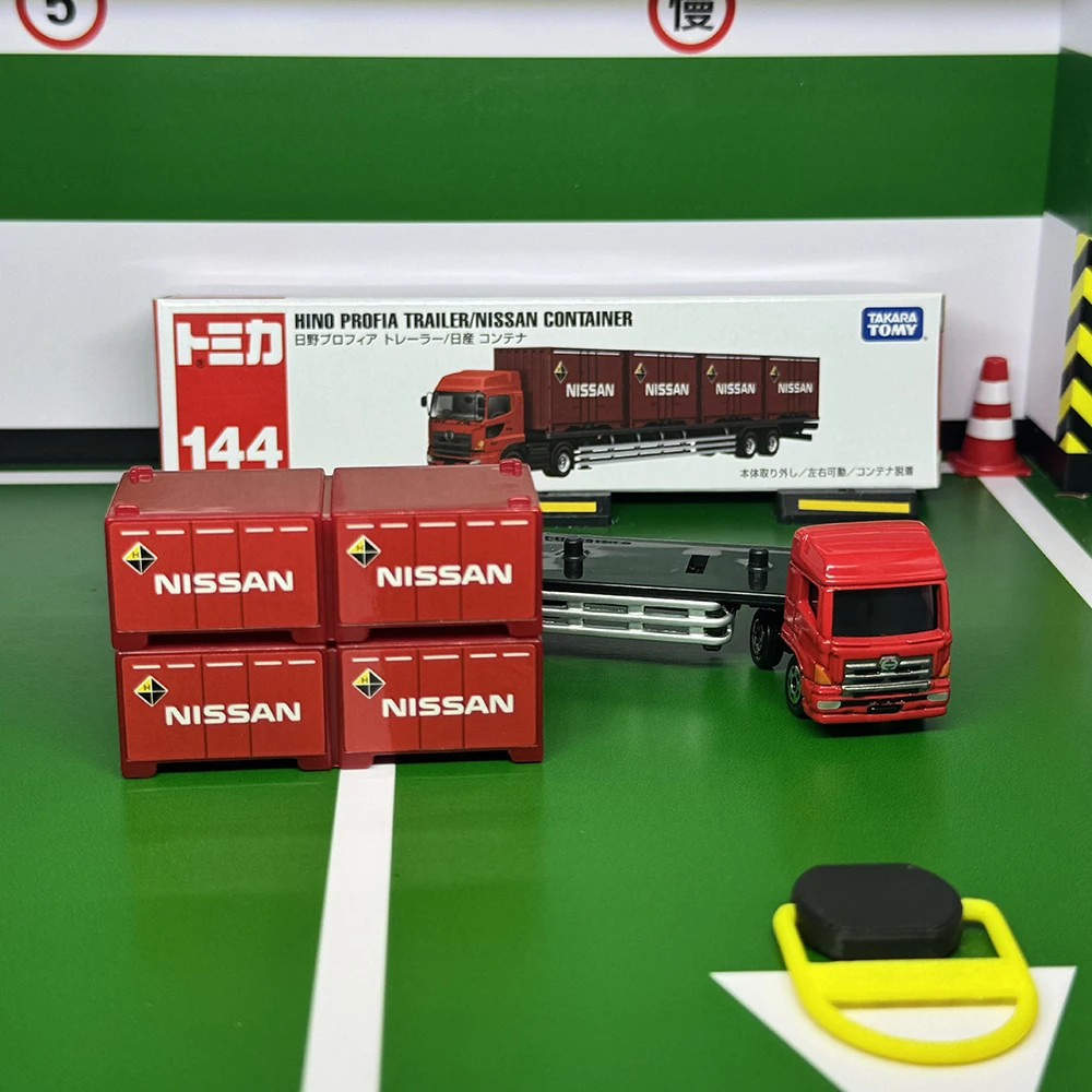 

Tomy Long Type Tomica No.144 Hino Profia Trailer/Nissan Container Die Casting Static Alloy Car Mode Collection
