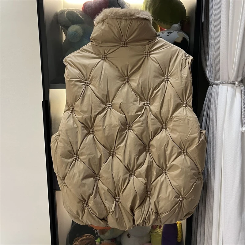 Winter Sleeveless Jacket Female Down Vest 2026 New Fleece Lined Puffer Waistcoat Ultra Light Winderproof Outwear Women Gilet Top