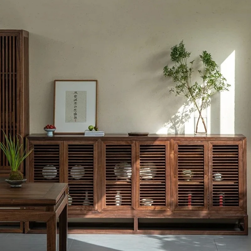 

Низкий шкаф из массива старого вяза для прихожей/гостиной, обувница