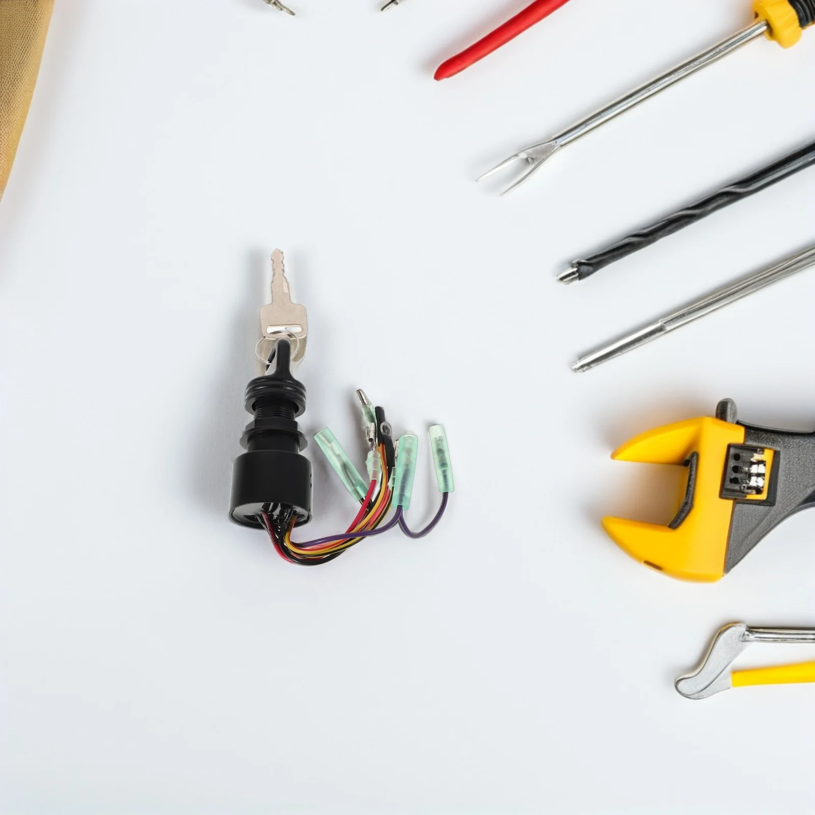 

Ignition Switch Key Outboard Motors Marine Use Durable Easy Install Boat Starter Switch Engine Safety Replacement