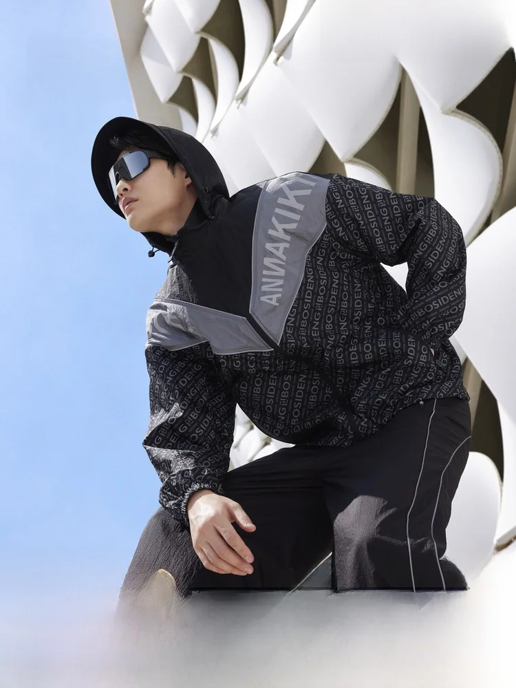 

Bosideng Men's Casual Mid-Length Jaet Summer Faion Urban Sle Sun Protection Long Sve Removable Hat oulder Sve