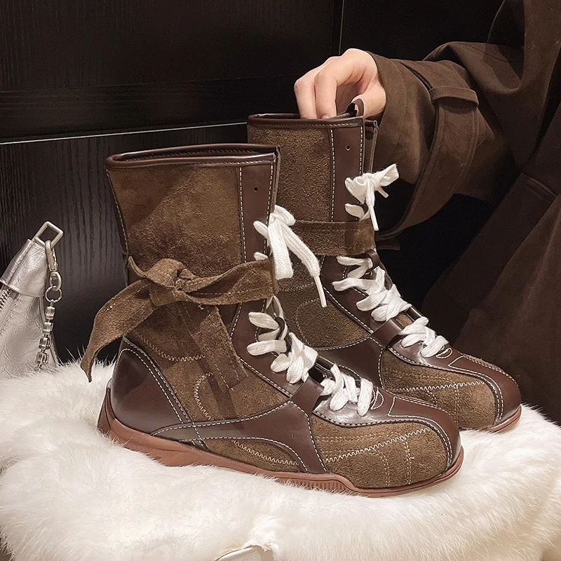 

2025 Fall New Chunky Sole Ankle Boots for Women Vintage Lace Up Design British Style Hidden Wedge Casual Boots