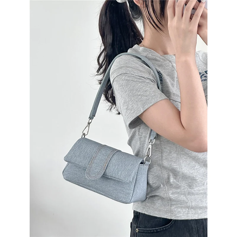 Korean Version Niche Designer Style Denim Bag Advanced Sense Simple New Fashion Shoulder Bag Women Popular Commuter Underarm Bag