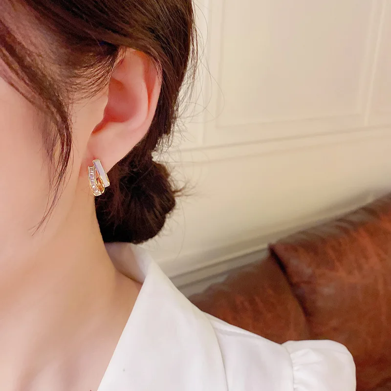 925 Silver Needle Earrings 2023 New model Women's earrings Microstudded zircon Electroplated real gold High grade ear accessorie