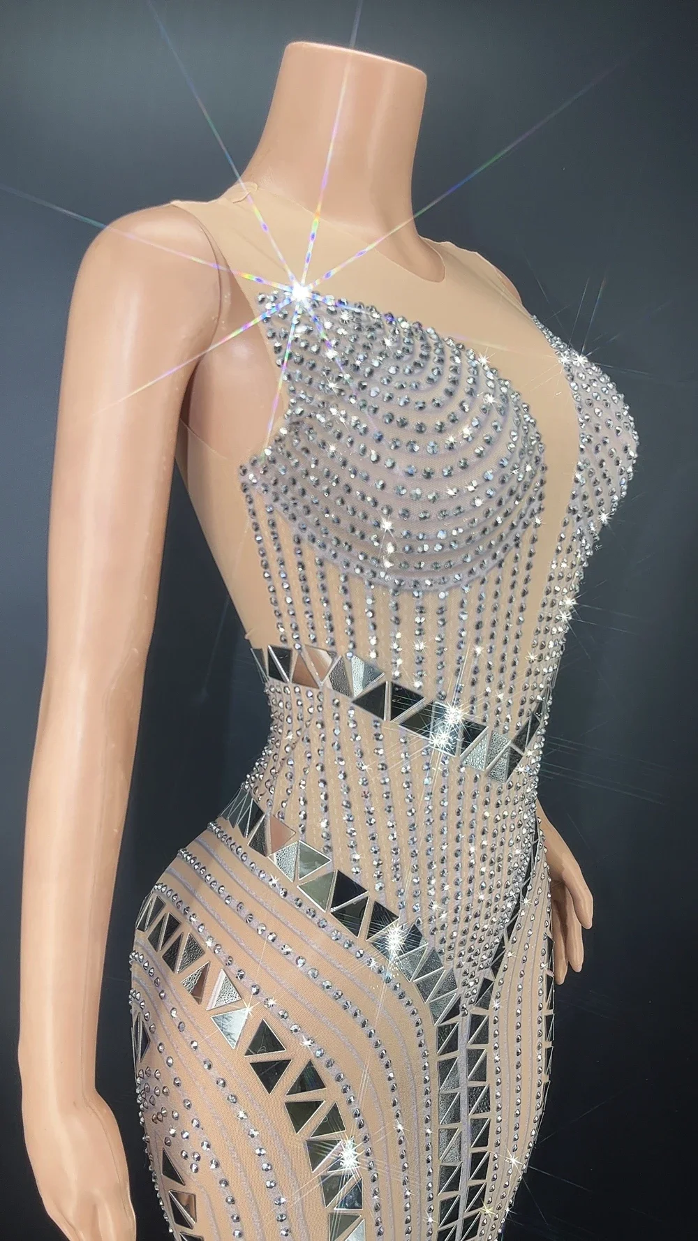 Malha sexy vê através do vestido sem mangas para mulheres, vestido brilhante com strass, vestido longo de palco para comemorar baile e aniversário, dourado e prateado