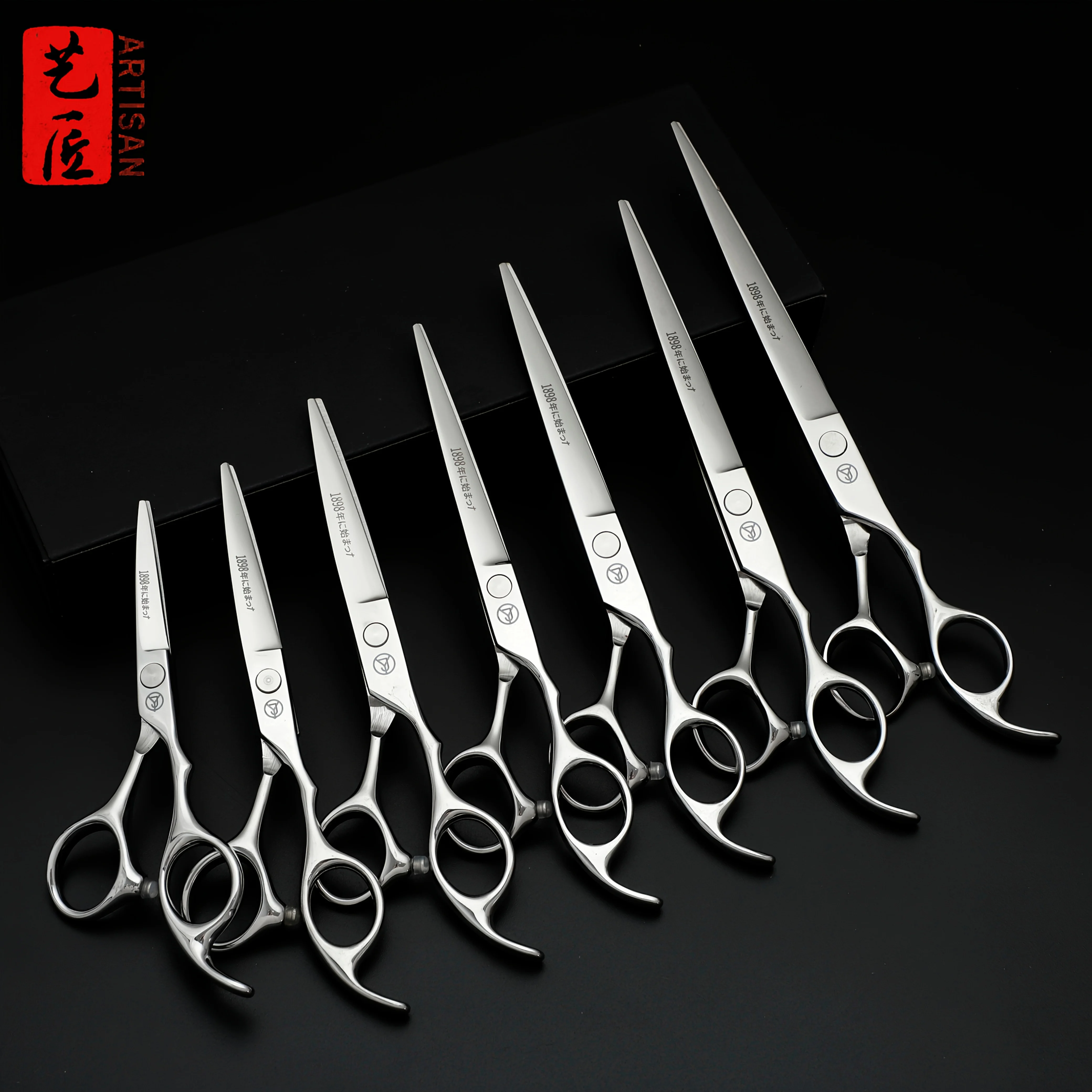 

Full-size stainless steel thinning scissors, high-quality professional hairdressing scissors, these scissors are very sharp