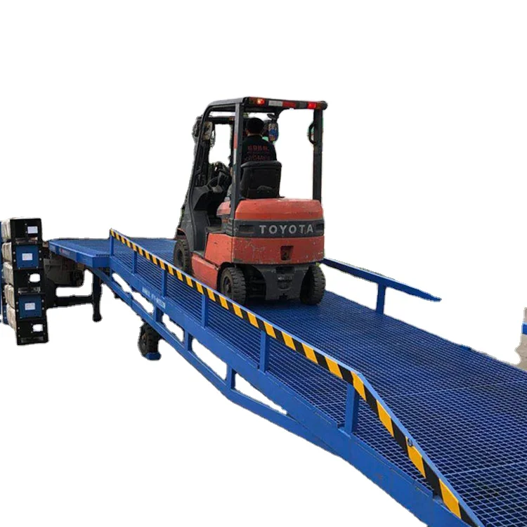 HCYMobile Hydraulic Boarding Bridge Forklift Unloading Platform   Container Ramp Loading Unloading Ladder for Cargo & Storag