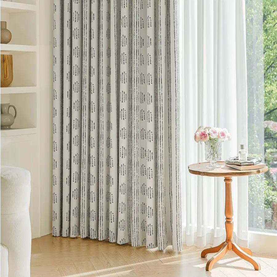 ผ้าม่านบังแสงสไตล์โบฮีเมียน ยาว 84 นิ้ว สำหรับห้องนอน สีดำบนพื้นสีเบจ ลายโบฮีเมียนสำหรับห้องนั่งเล่น ลายทางเรขาคณิต