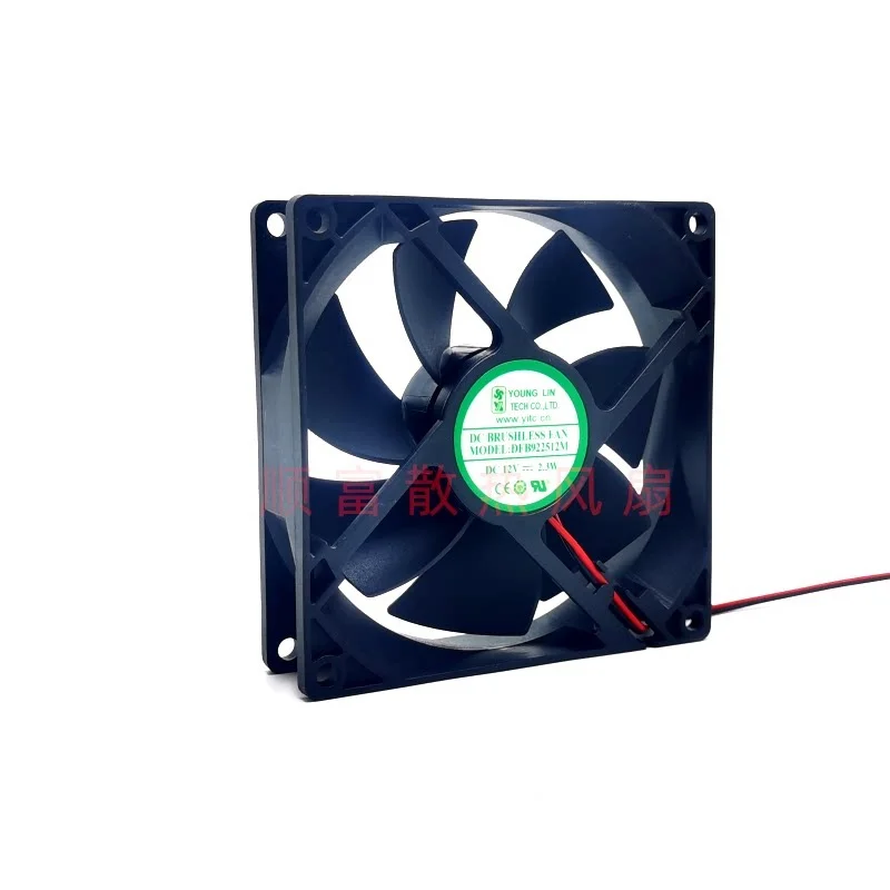 

Young Lin DFB922512M DC 12V 2.3W 92x92x25mm 2-Wire Sever Cooling Fan