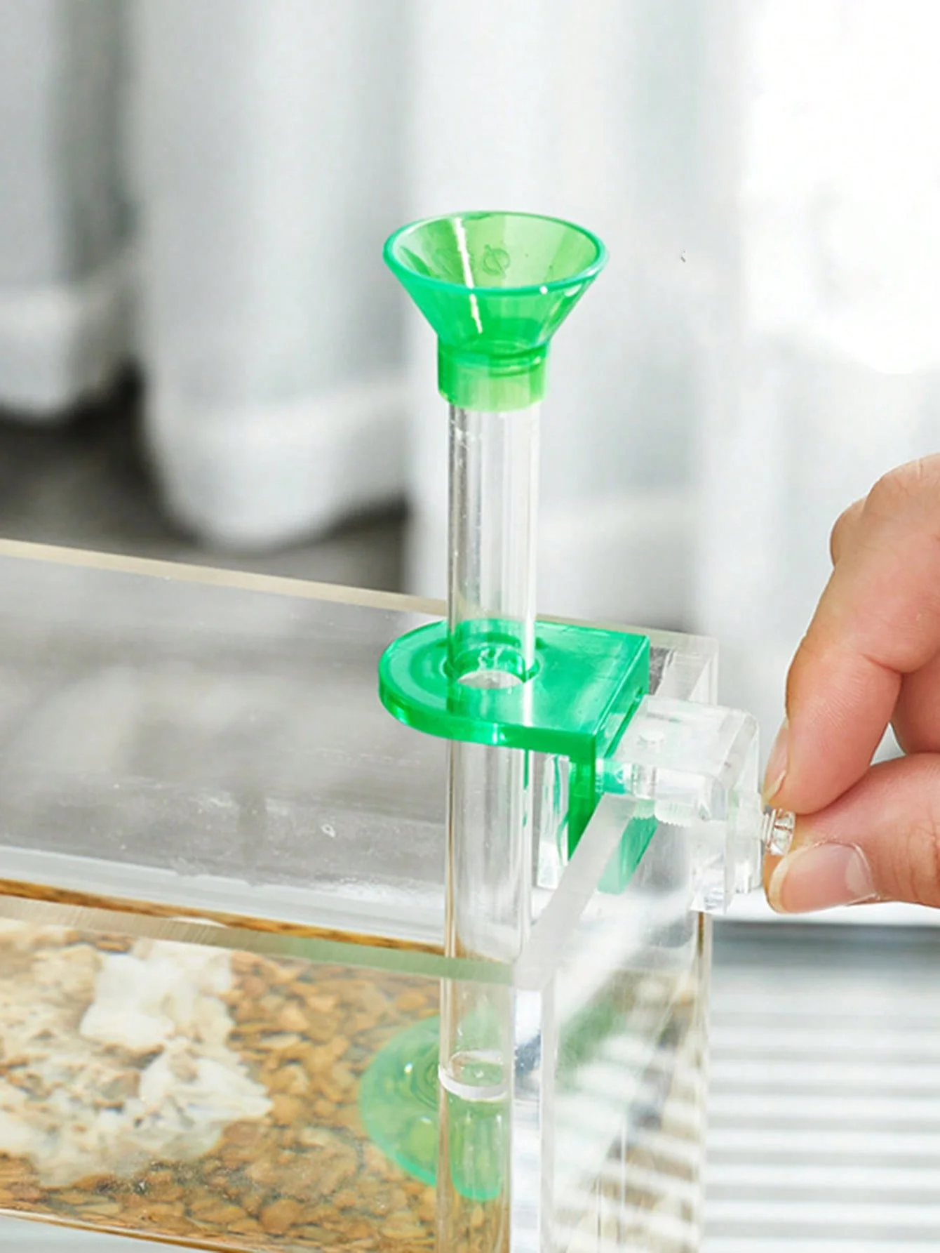 1pc-Aquarium Feeder Wand montage Aquarium Shrimp Feeder mit versunkenen Ernährungs sonde für Aquarien geeignet
