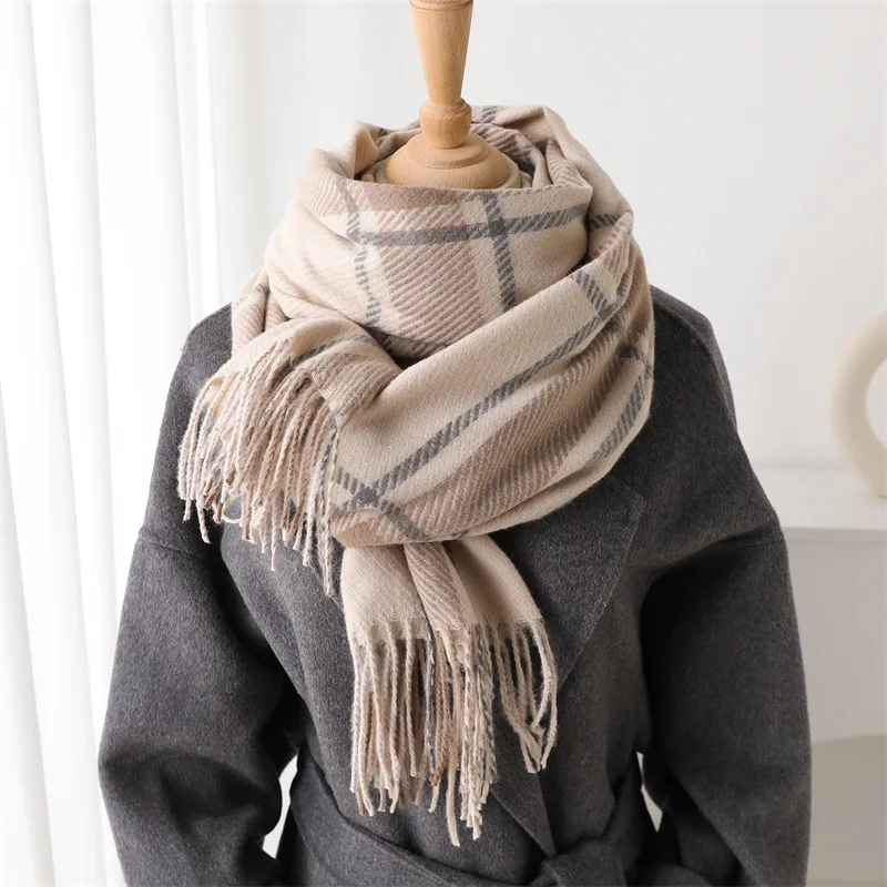 2025 New Winter Women Plaid Cashmere Scarf Warm Pashmina Neckerchief Lady Shawls and Wraps Casual Lattice Tassel Scarves Muffler