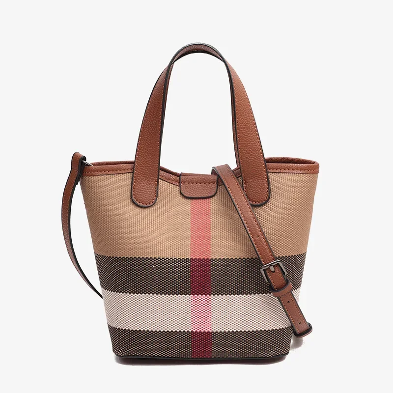 

Famous Designer Fashionable Simple Leather Diaper Bags for Women Luxury Minimalist Large Capacity Tote Bag Elegant Vintage Paris