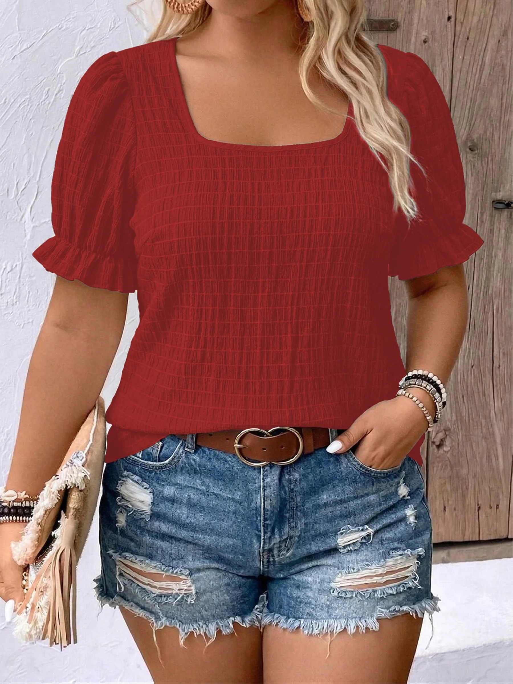 Elegantes Plus-Size-Oberteil für Damen mit eckigem Ausschnitt und Puffärmeln für einen schicken Casual-Stil. – Detail 7