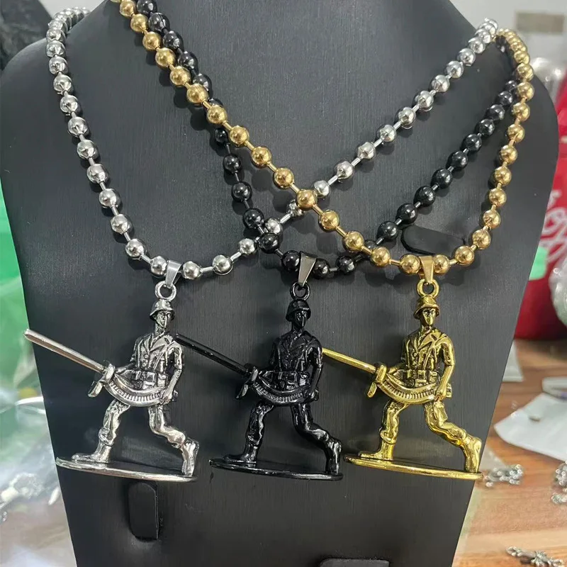 Stainless Steel Muscle Man Pendant Necklace for Men, Fashion Fitness Gym Bodybuilder Titanium Steel Statement Jewelry Accessory