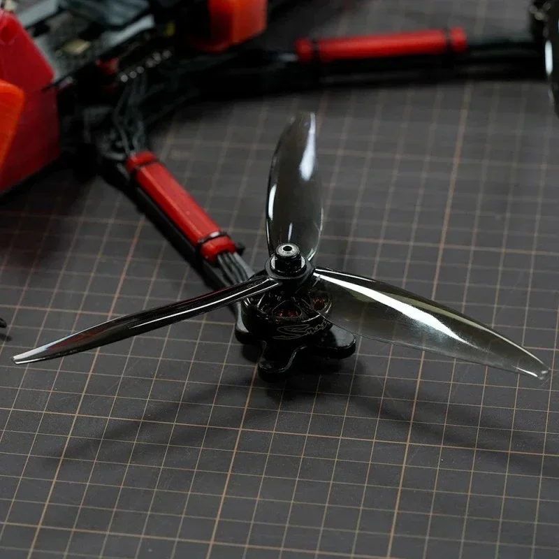 

10 пар (10CW + 10CCW) DALPROP New Cyclone T7057 — 3-лопастной пропеллер 7X5,7X3