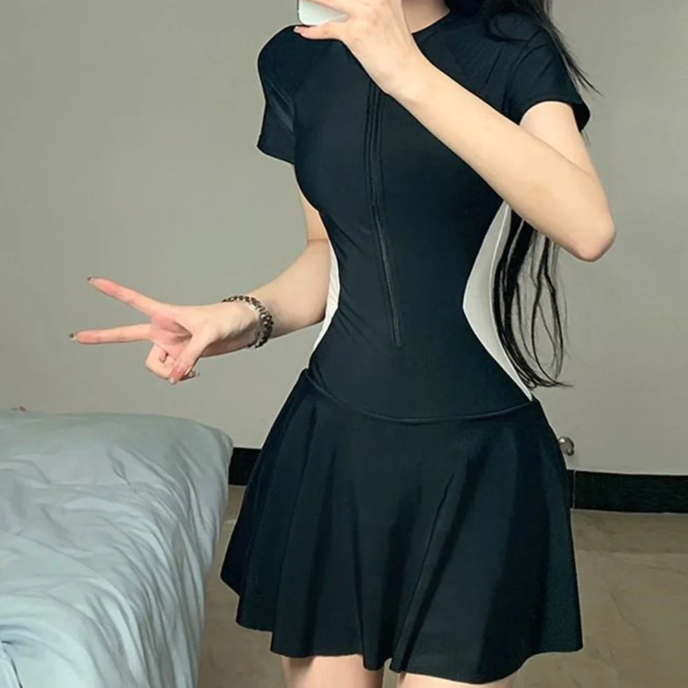 Comfortable Sports Swimwear For Women All-in-one Design All-in-one Design Conservative Swimsuit Brand New Condition