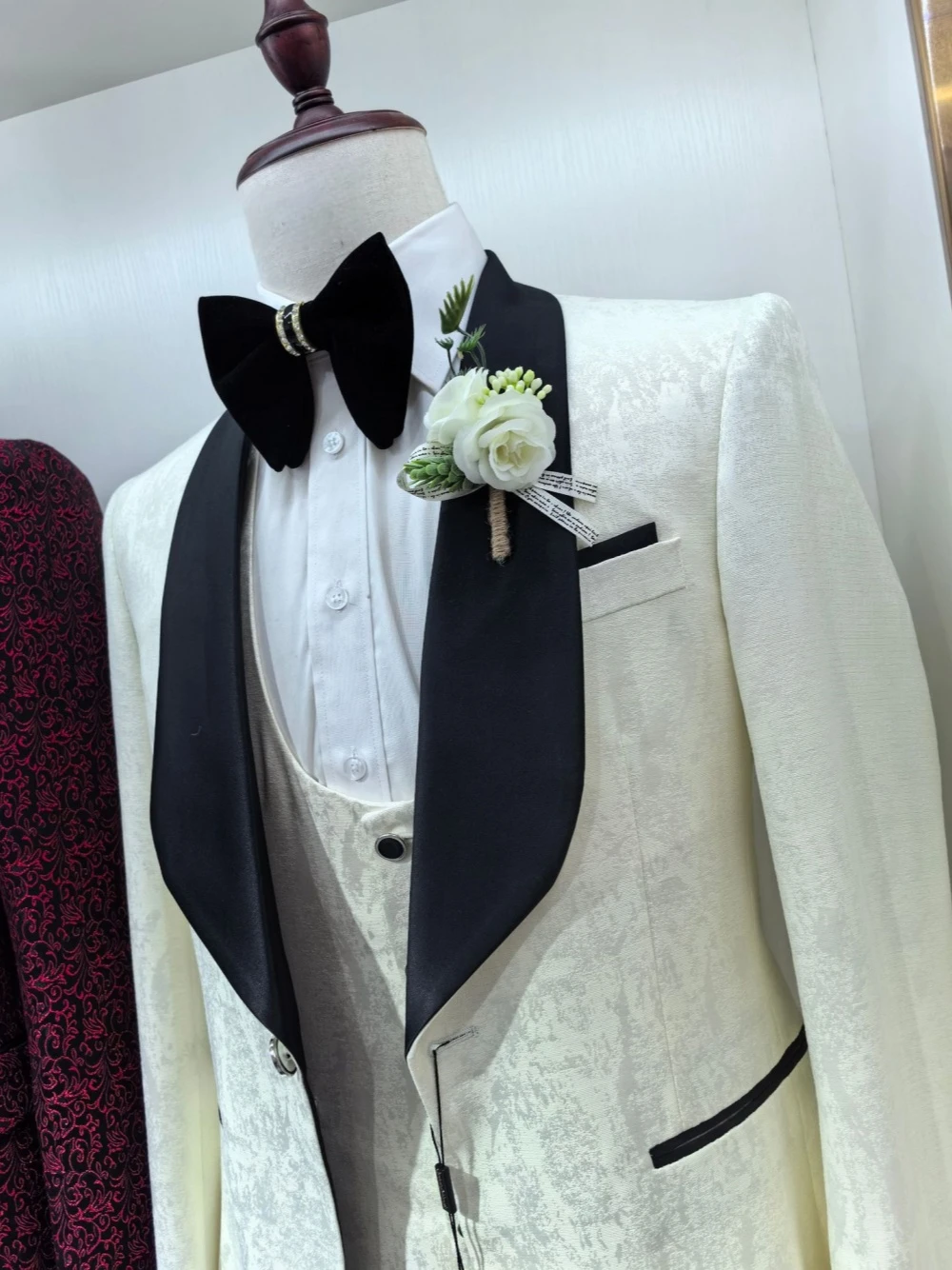 Traje de boda informal de punto de alta calidad para hombre, conjunto de 3 piezas, abrigo, pantalones, chaleco, envío rápido, disfraces con un botón