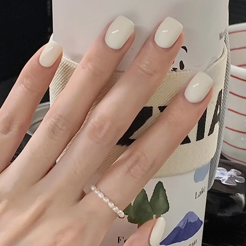 

24PCS Cream French Press-On Nails – Short Square Shape Understated Elegance False Nails Detachable Finished Nail Tips