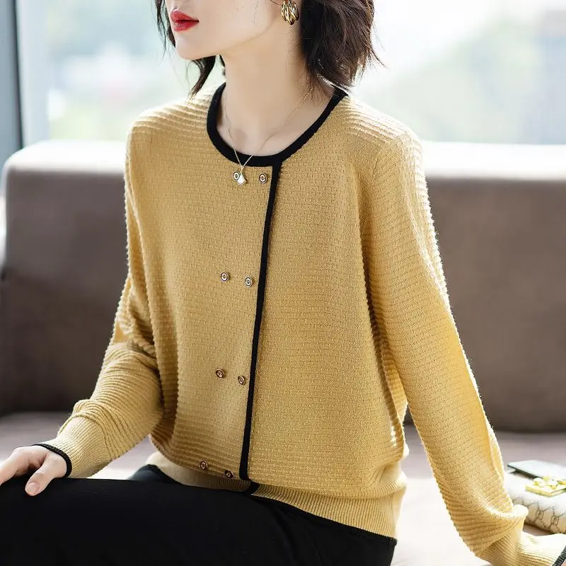 Spring Autumn Women\'s 2024 New Spliced Pullover O-Neck Button Screw Thread Fashion Solid Color Casual Long Sleeve Knitted Tops