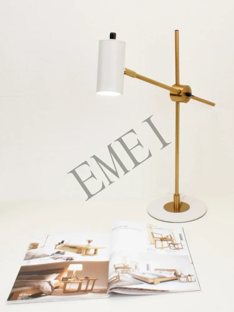 Nordic light luxury minimalist creative art business office dedicated designer high value desk work eye protection desk lamp