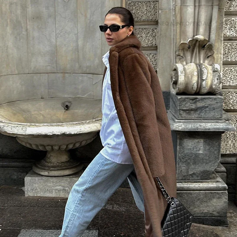 Neo Mint 2026 Winter Luxury Faux Mink Fur Coat Women Iconic Brand Long Outerwear Jacket Crystal Hooks Street Style Warm Overcoat
