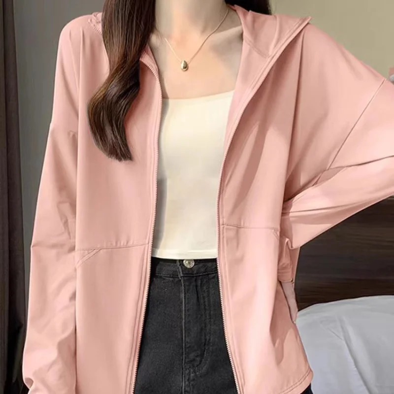 Letní dámská ledově hedvábná pevná bunda proti slunci, tenká nová módní zipová kapuce, všestranný volný střih, prodyšný kardigan - náhled 5