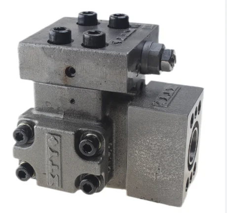 Excavator  accessories PC130-7 pilot valve 702-21-09230