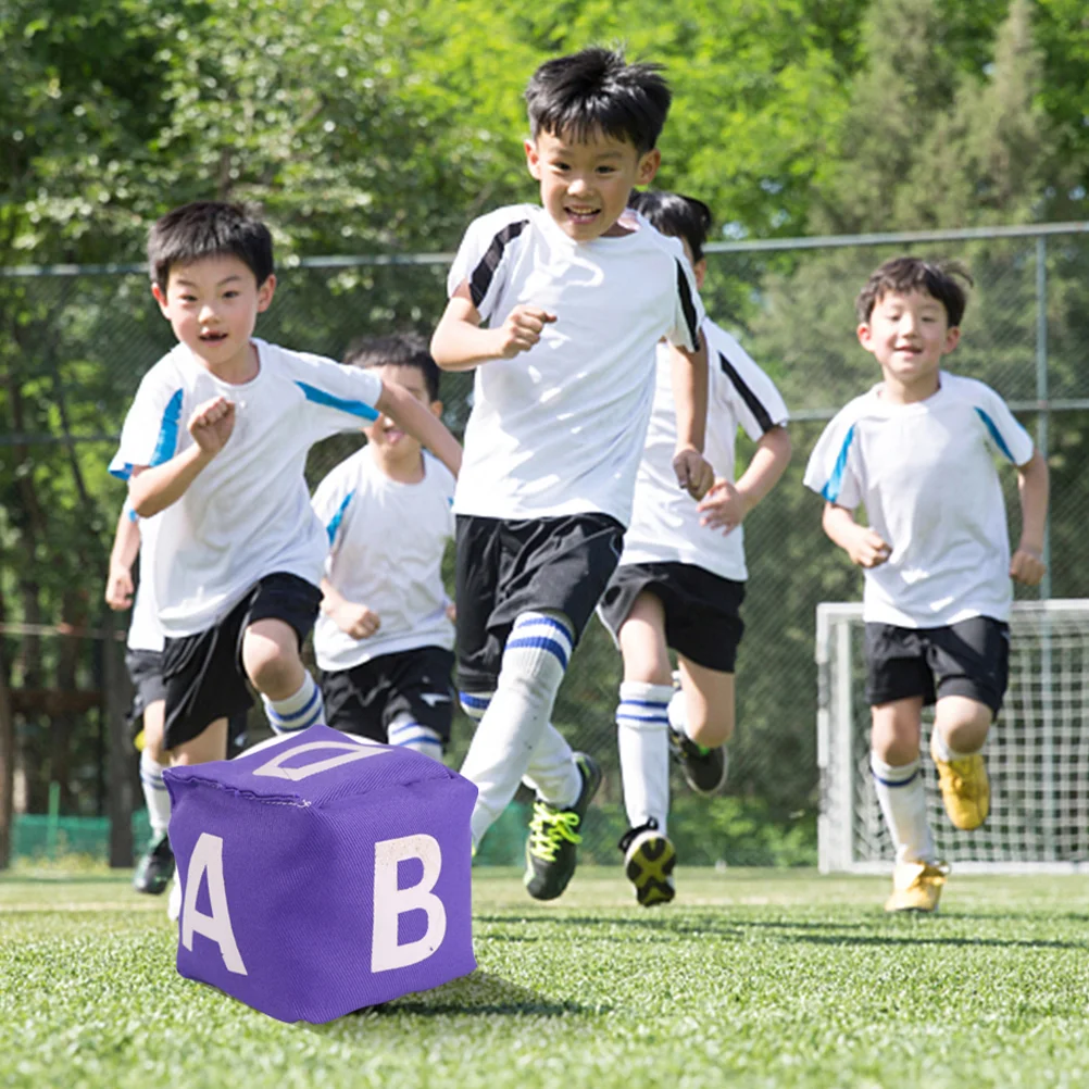 20-teiliger Alphabet-Sitzsack, Wurfspiel, Spielzeug, Taschen für Kinder, die kleine Sitzsäcke im Freien werfen