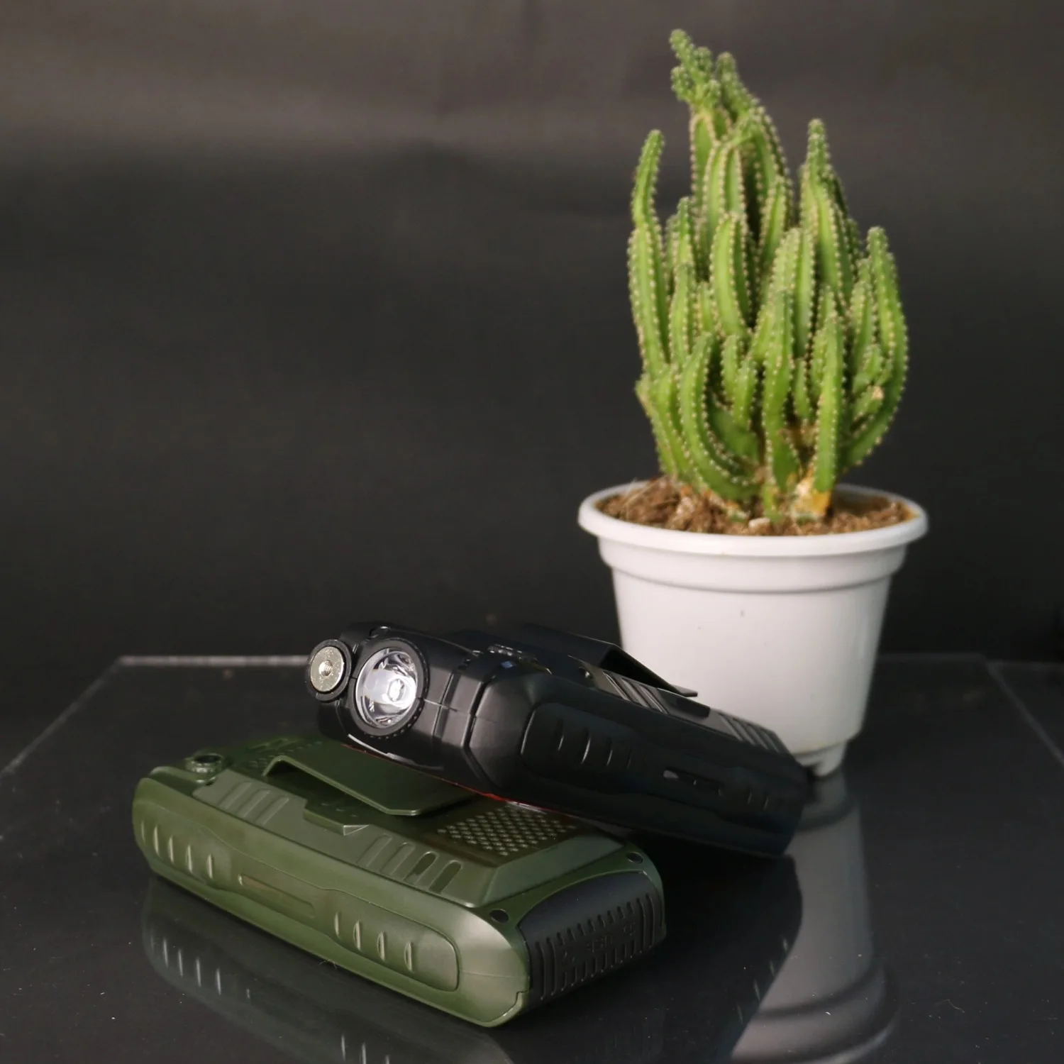 Military Shockproof Phone With Big Battery 3 SIM SOS Button Loud Voice Speed Dial Built In Clip Rugged Feature Phone For Elderly