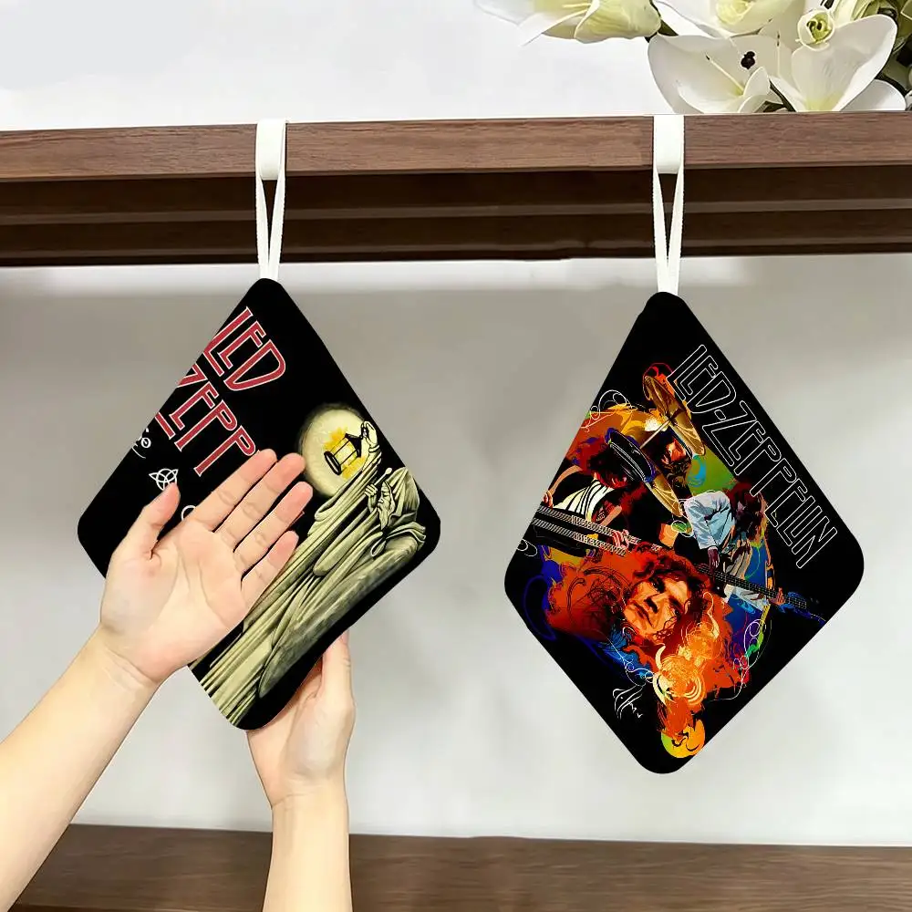 Band L-Led Z-Zeppelin Hanging Polyester Cotton Towel, Reusable Hand Wiping Cloth, Wear Resistant for Home Kitchen Sink