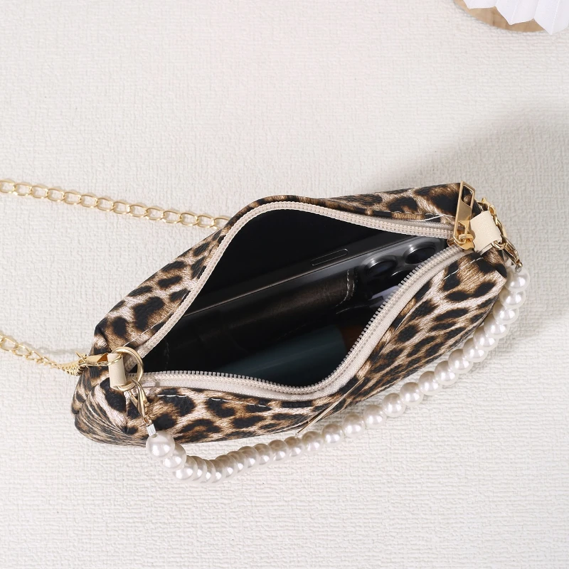 Large Capacity Leopard Shoulder Bags Women Classic Elegant Vintage Packages England Style Designer Casual Totes Female Bags