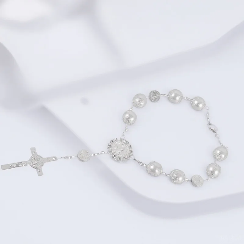 

Car Rosary Bracelet Alloy Hanging Accessory for Rearview Mirror Decor Auto Interior Ornament Cross Pendant Vehicle Charm