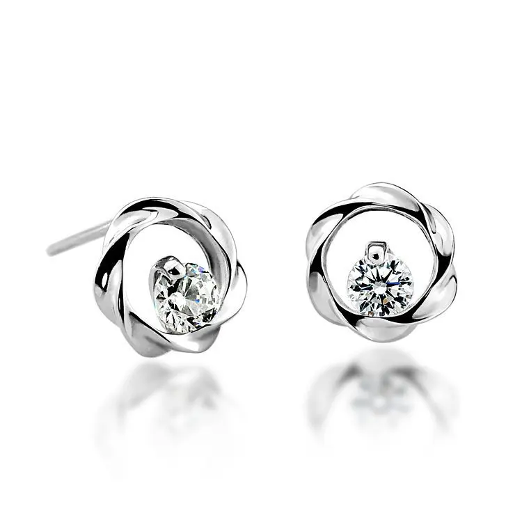 Korean-style fashionable, luxurious and high-end silver-gold reflective white stud earrings for women