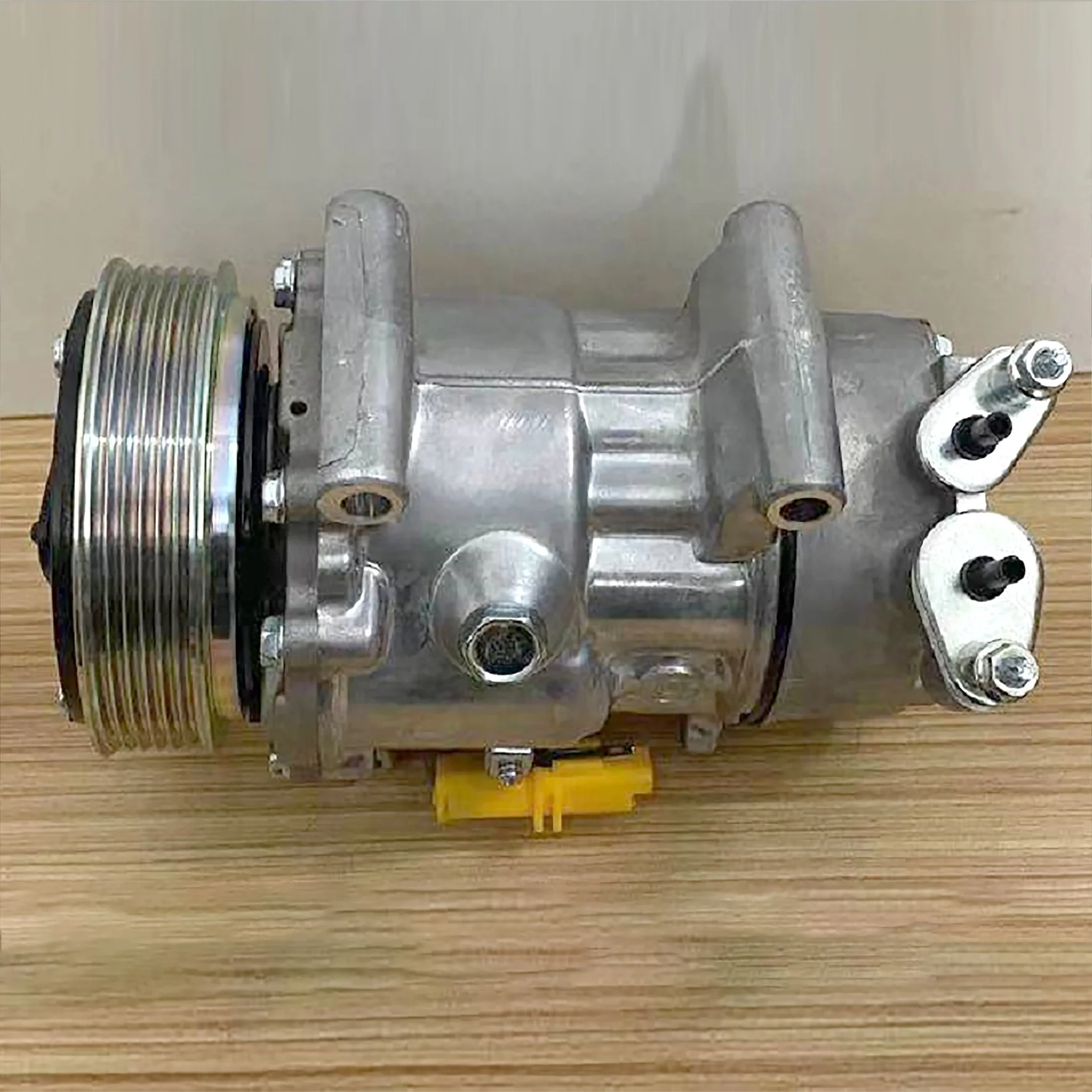คุณภาพที่สมบูรณ์แบบ Ac คอมเพรสเซอร์สําหรับ 206 307 t Oem 9655191580 9684480480 9800822280 6Pk 12V