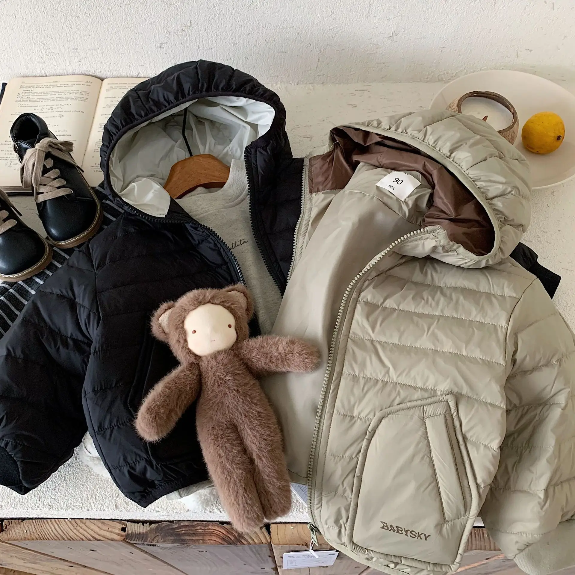 

Kids Clothes Down Jackets Winter New Style Thickened White Duck Down Hooded Jackets Baby Boys and Girls Warm Outwear