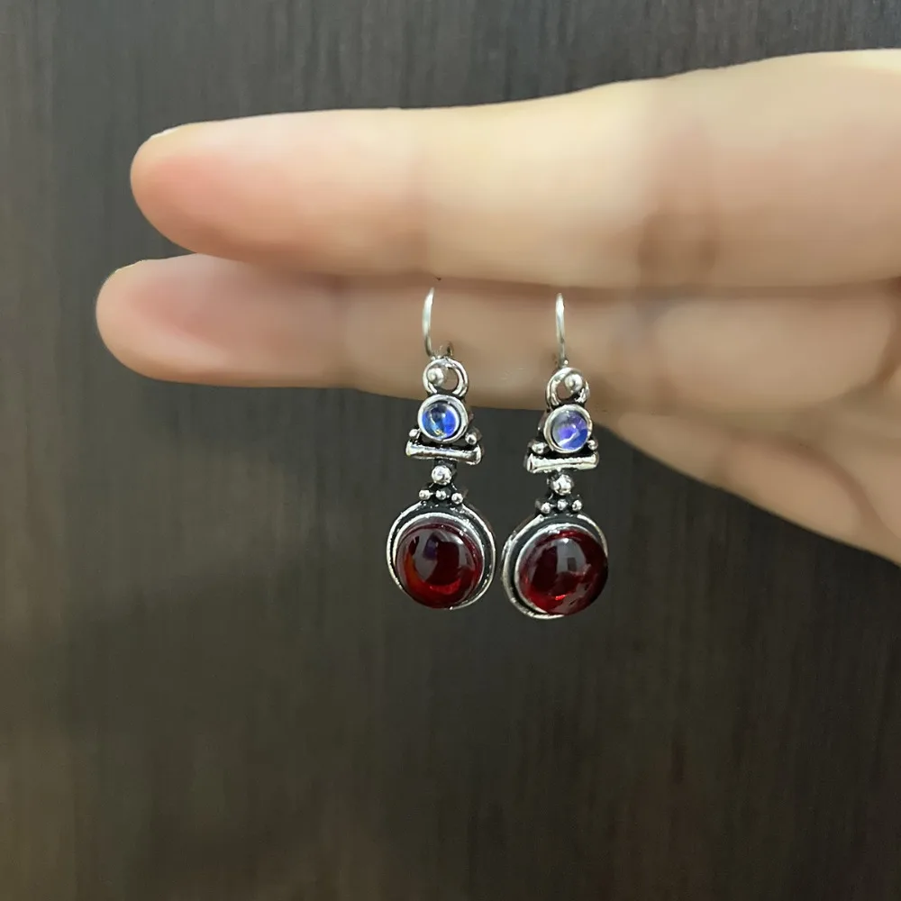 سحر الرجعية القديمة الفضة هندسية دائرة سبعة ألوان Moonstone الأحمر أوبال قلادة استرخى أقراط للنساء مزاجه مجوهرات