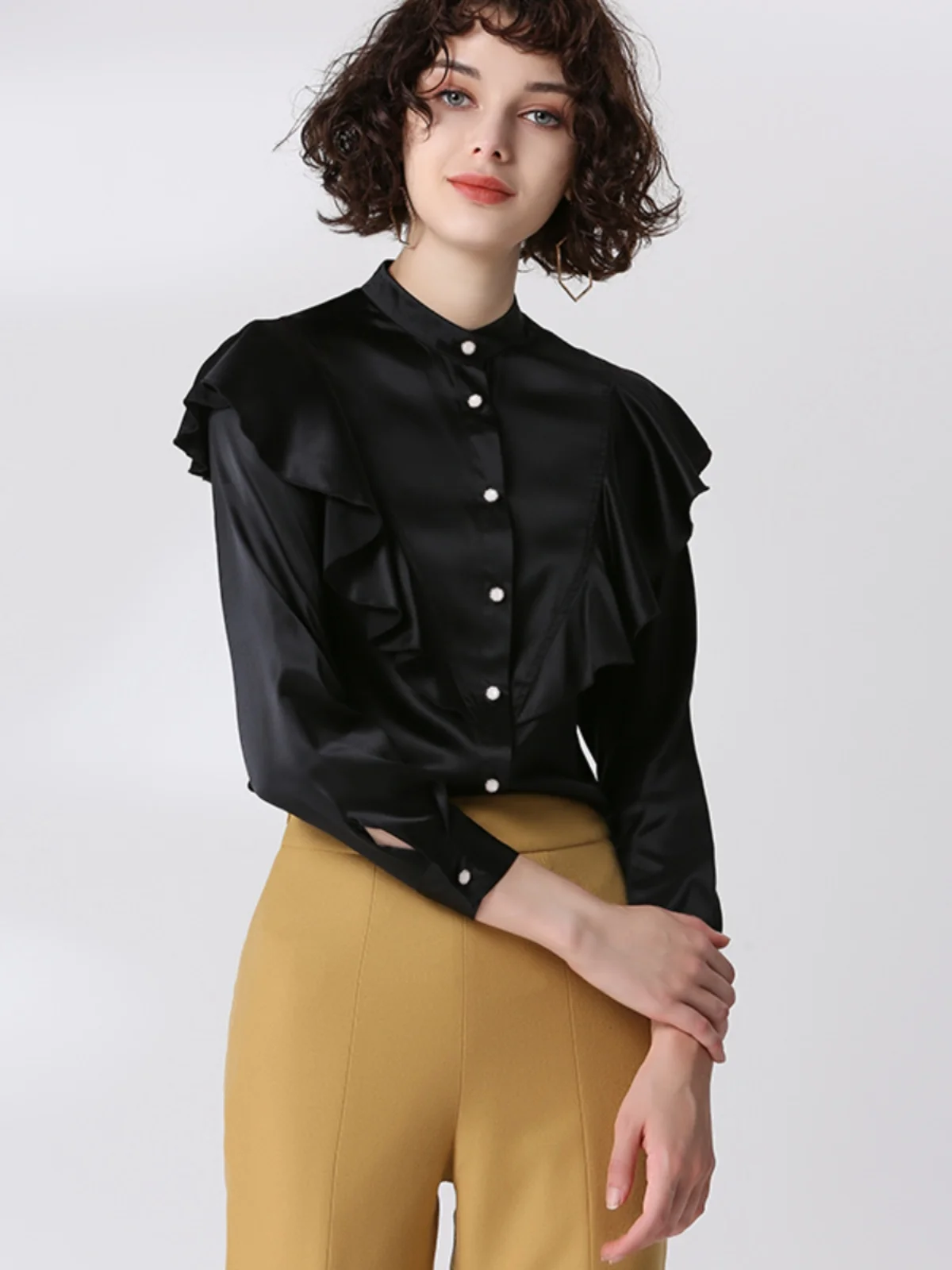 

Silk irt Bla Spring New Sle Stand Collar Long Sve Slim Fit Women's Top Heavyweight Embellied Hemline
