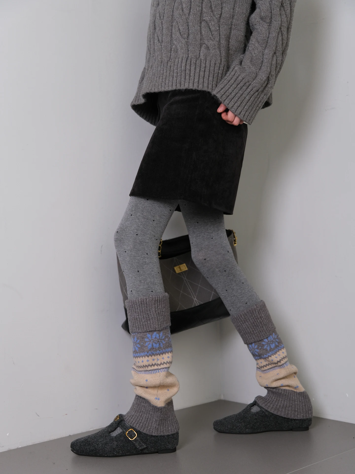 wed-picnic-fair-isle-snowflake-fabric-sos-covers-ele-sle-wed-woolen-knitted-sos-covers-nordic-warmth