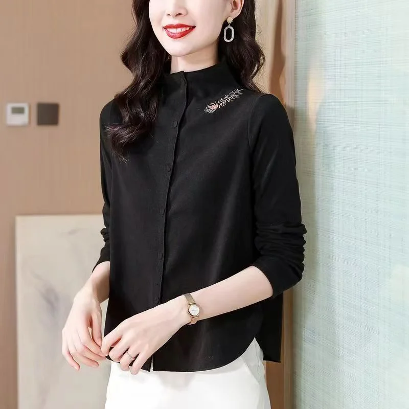 DeRong Half Turtle Collar Women's Autumn and Winter New Stitched Button Fashion Solid Color Long Sleeve Embroidered Top