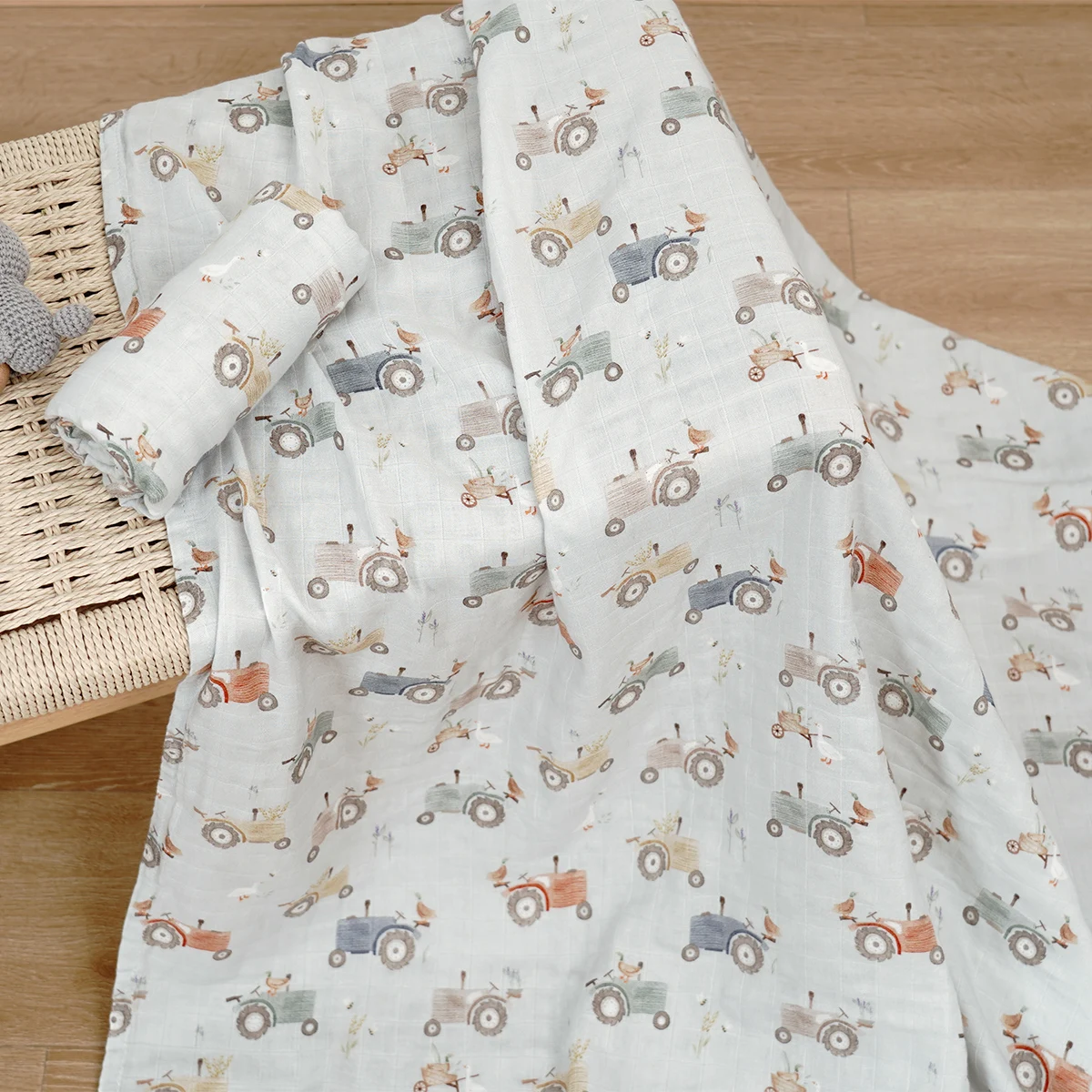 HappyFlute New Digital Print 120*110CM Bamboo Cotton 2Layer Super Soft Muslin Swaddle High Quality Wrap For Newborn Bath Wipe