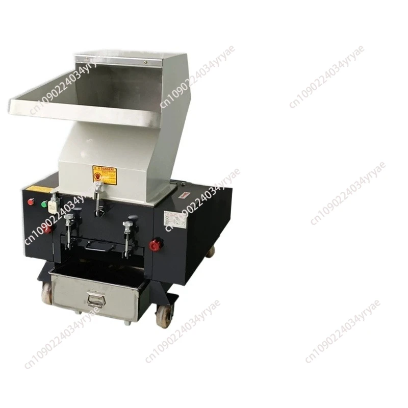 

Powerful Plastic Shredder 380/220V 2.2KW Crusher Industrial Shredder Machine Crushing Machine 50-100KG/H