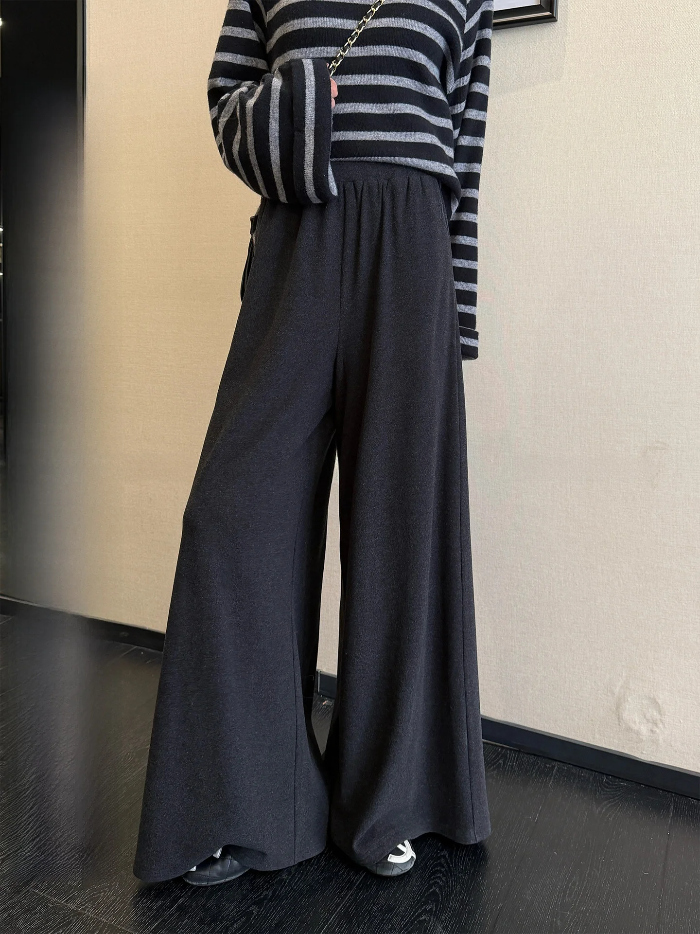 

Loose High Waist Black Elastic Waist Wide Leg Pants Women's Casual Mousie Pants Lazy Style Versatile Comfortable Long Trousers
